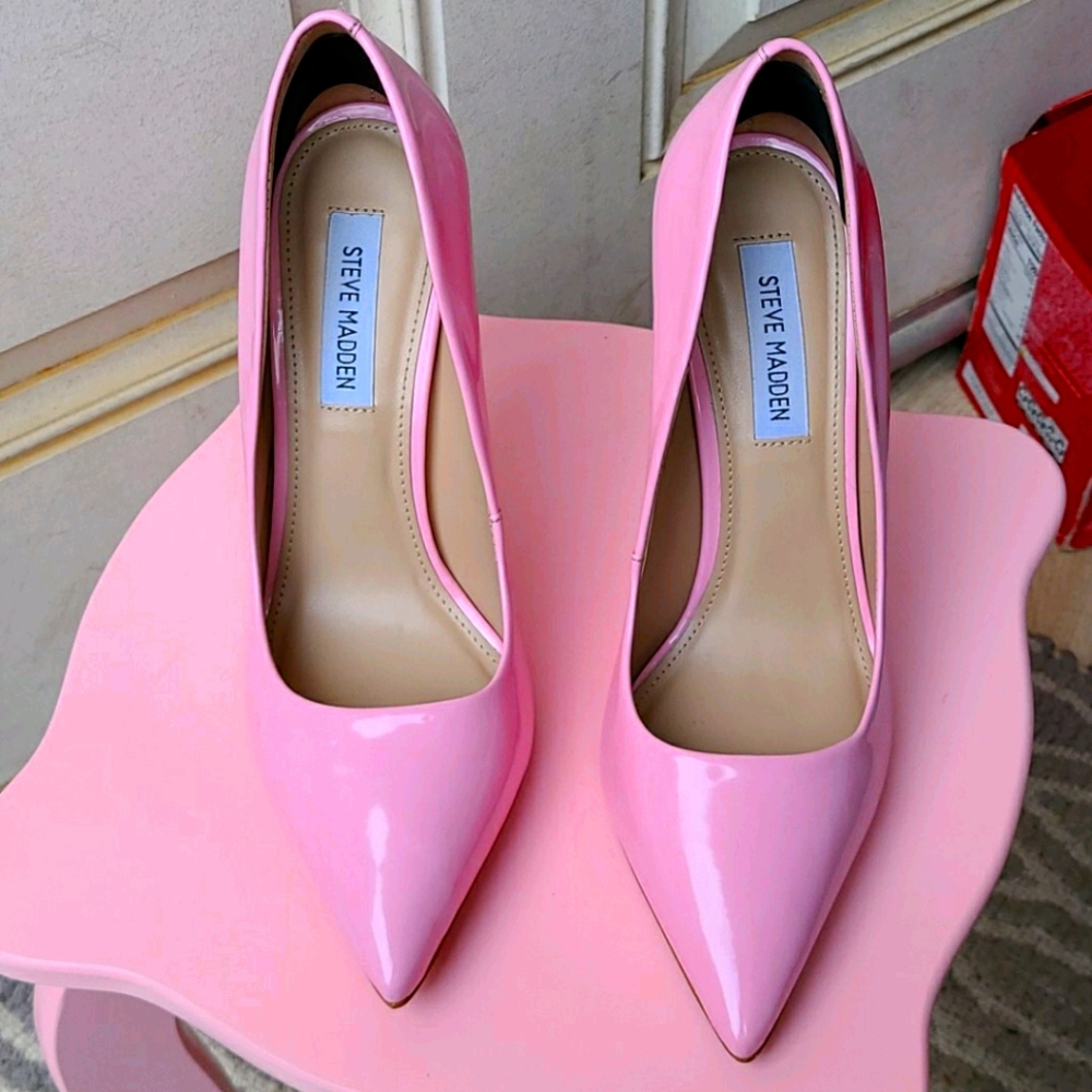 COPY - Steve Madden pink patten pointed pumps